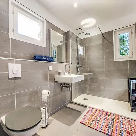 Les Pins By Interhome * Villepey