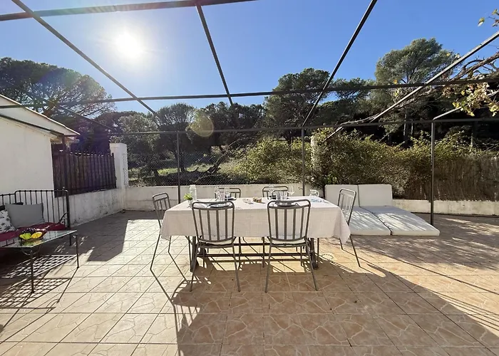 Vakantiehuis Les Pins By Interhome
